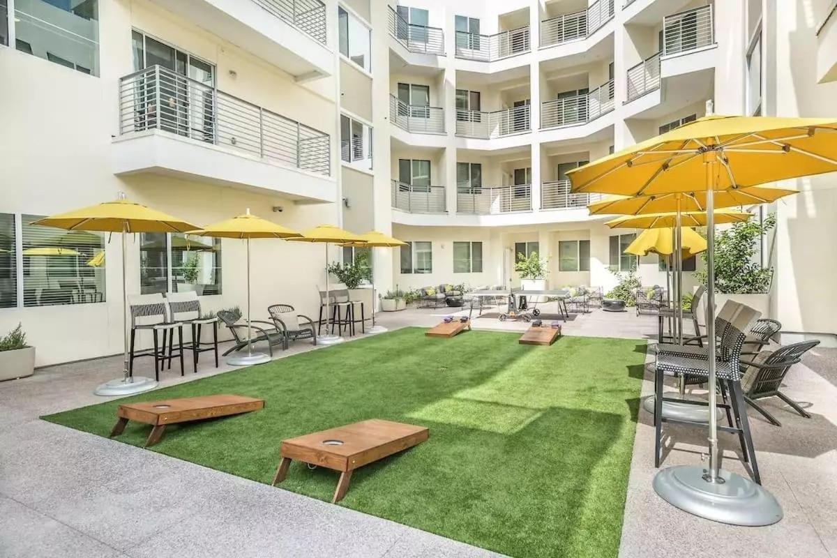 Paradise Cozysuites Under The Palms With Jacuzzi 18 Phoenix Exterior photo